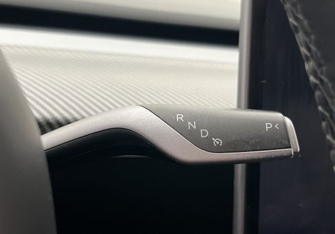Tesla Model Y, 2023 2
