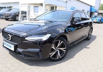 Volvo V90, 2022