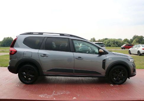 Dacia Jogger, 2024 3