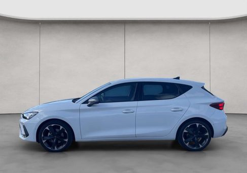 Cupra Leon, 2025