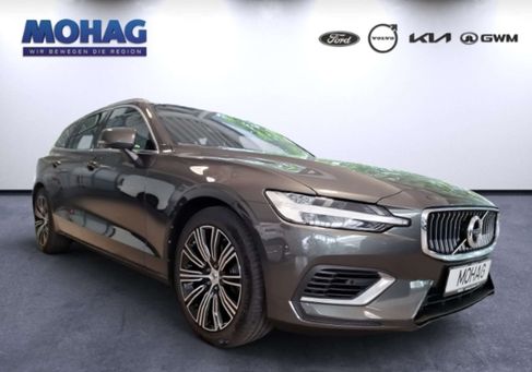 Volvo V60, 2022