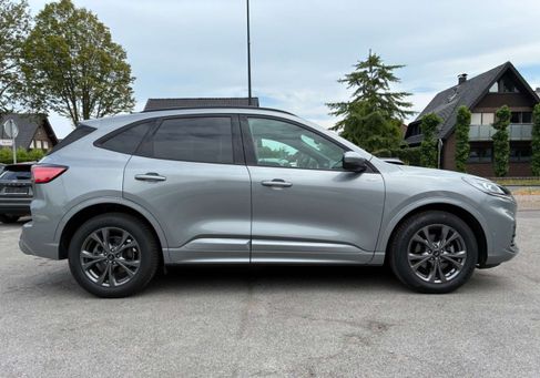 Ford Kuga, 2023