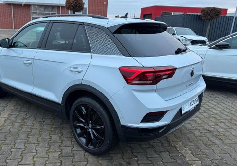 Volkswagen T-Roc, 2021