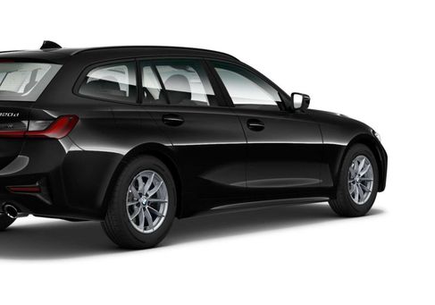 BMW 320, 2022