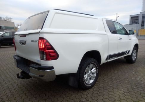 Toyota Hilux, 2019