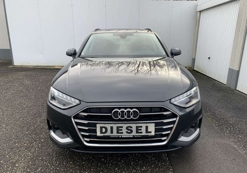 Audi A4, 2022