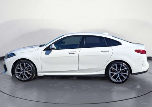 BMW 218, 2023 3