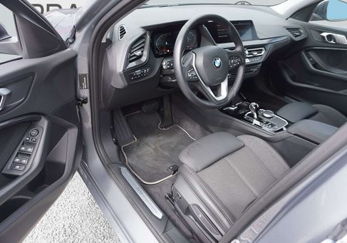 BMW 118, 2022 3