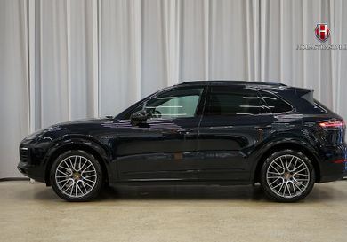 Porsche Cayenne, 2021