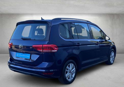 Volkswagen Touran, 2023 3
