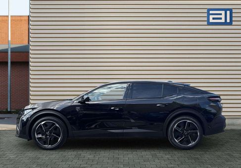 Peugeot 408, 2025