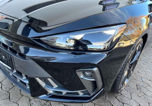Cupra Leon, 2025