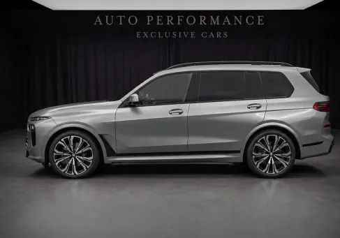 BMW X7, 2025