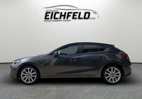 Mazda 3, 2017