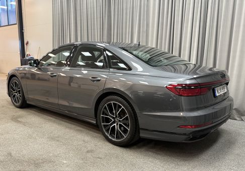 Audi A8, 2021