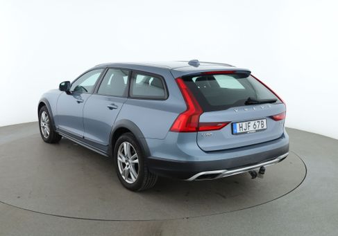 Volvo V90 Cross Country, 2019