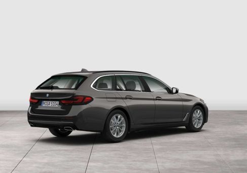 BMW 520, 2021