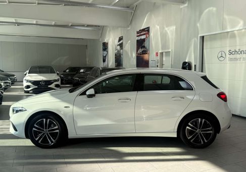 Mercedes-Benz A 250, 2025 3
