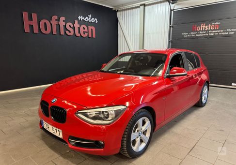 BMW 118, 2012