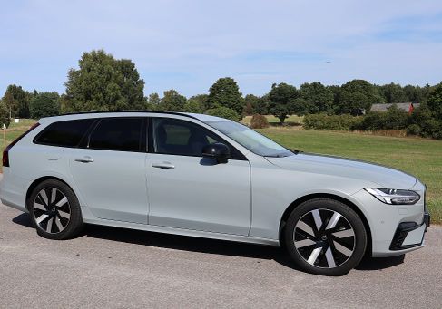 Volvo V90, 2026