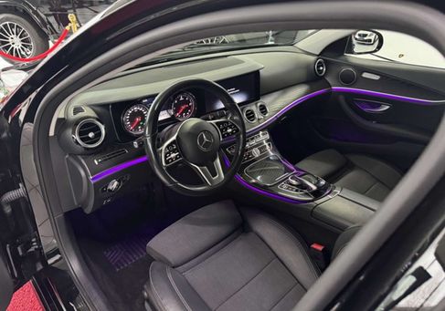 Mercedes-Benz E 200, 2020