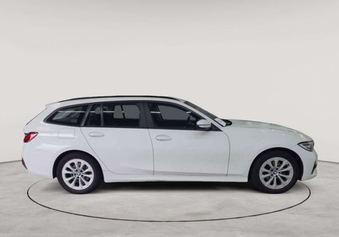 BMW 316, 2022 3
