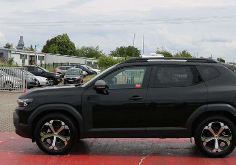 Dacia Duster, 2024 3