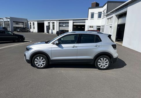 Volkswagen T-Cross, 2021