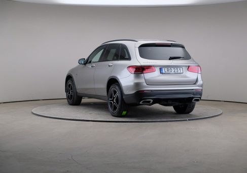 Mercedes-Benz GLC 300, 2021