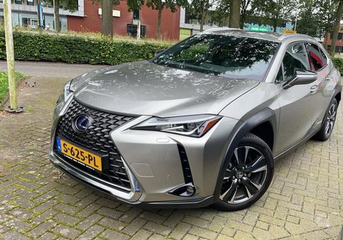 Lexus UX, 2022