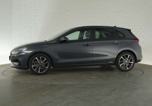 Hyundai i30, 2025 3