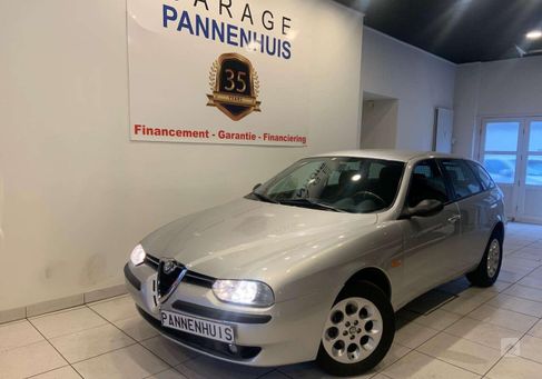 Alfa Romeo Alfa 156, 2001