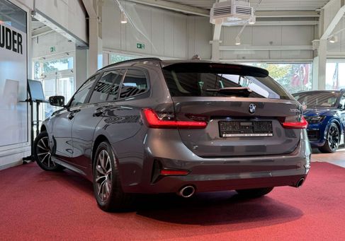 BMW 330, 2021 2