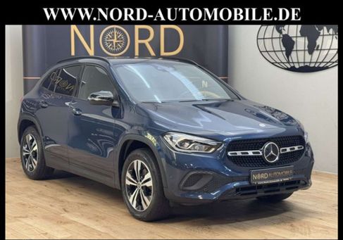 Mercedes-Benz GLA 220, 2021