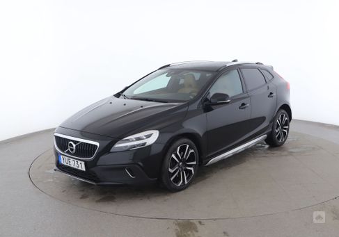 Volvo V40 Cross Country, 2018