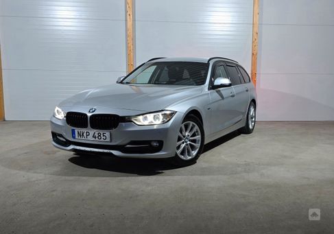 BMW 320, 2013