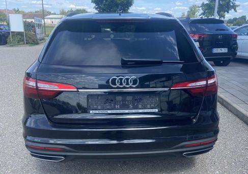 Audi A4, 2022