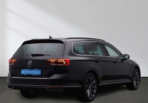 Volkswagen Passat Variant, 2022