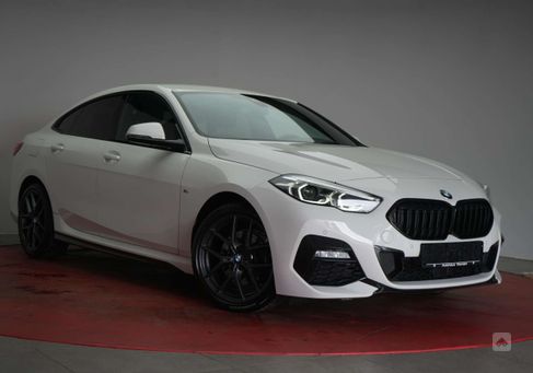 BMW 218, 2023