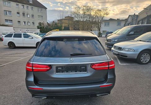 Mercedes-Benz E 350, 2017