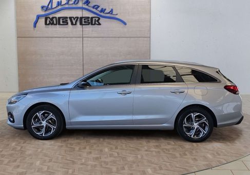 Hyundai i30, 2023 2
