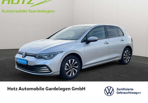 Volkswagen Golf, 2023