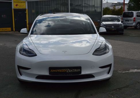 Tesla Model 3, 2021 2