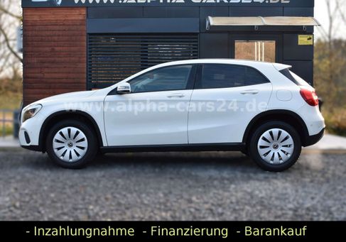 Mercedes-Benz GLA 250, 2017