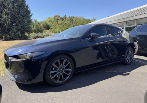 Mazda 3, 2021