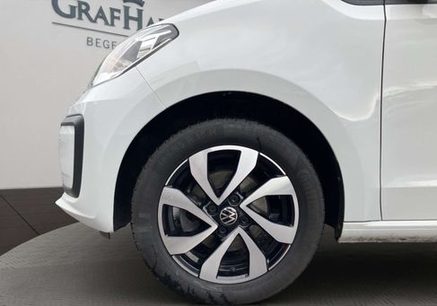 Volkswagen up!, 2023