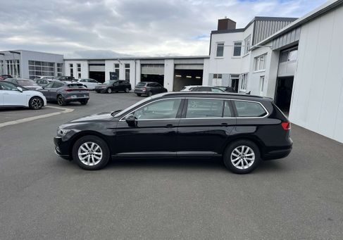 Volkswagen Passat Variant, 2022 3