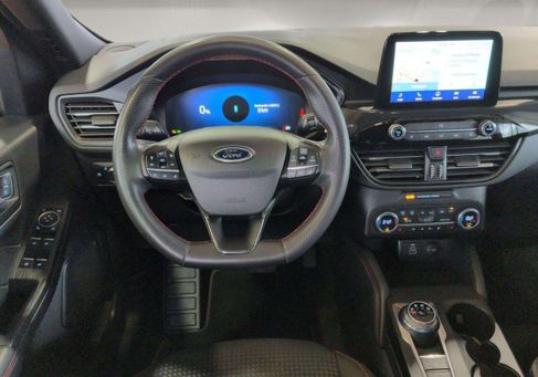 Ford Kuga, 2022