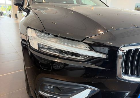 Volvo V60, 2019 3