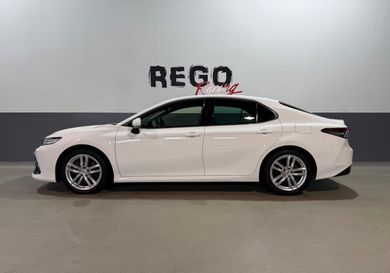 Toyota Camry, 2022